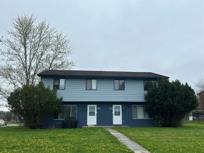 17-17 1/2 Carol Ct