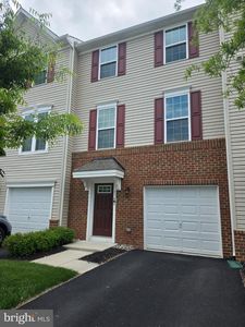 Property at 178 Nathan Dr, Riverton, NJ