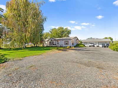 240 Emerald Acres Dr