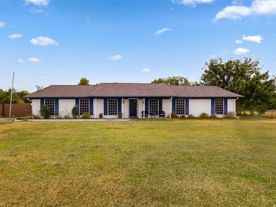 804 Laurence Dr