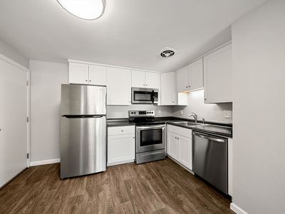 35 Bayview Ter APT 7