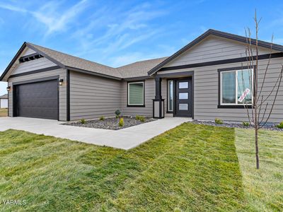 Property at 1617 Parkwood Ct Lot 327, Presale Grandview, WA