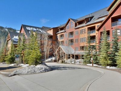 53 Hunkidori Ct #8905