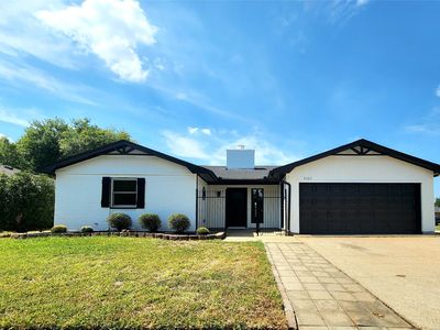 5300 Queenlily Ct