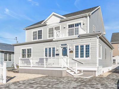 1930 Bay Boulevard