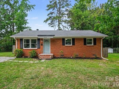 105 McGee St