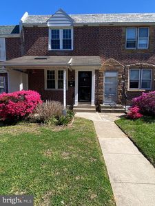 821 Hampshire Rd