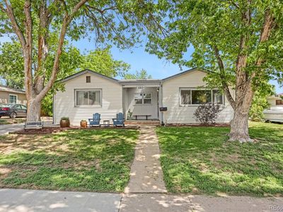 3331 W Centennial Avenue