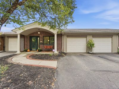 5323 N Bend Xing