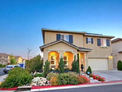 1057 Lincolnshire Cir