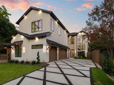8718 San Benito Way
