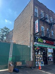 382 Avenue F