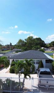 2512 NW 68th St