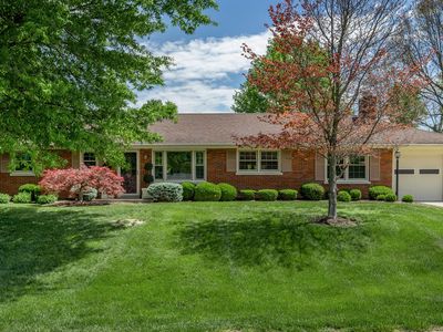 3232 Tudor Dr