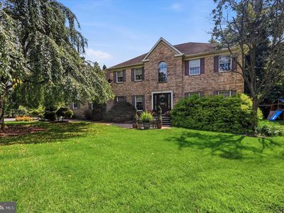 7 Emma Dr