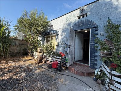 1707 N Arrowhead Ave