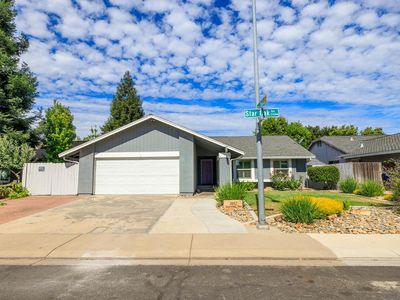 2017 Star Oak Ave