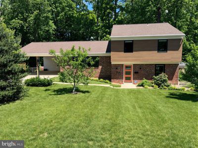 6131 Sherborn Ln
