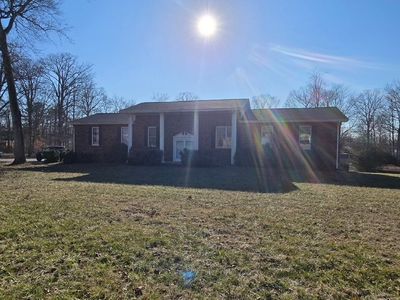 1501 Hillwood Cir