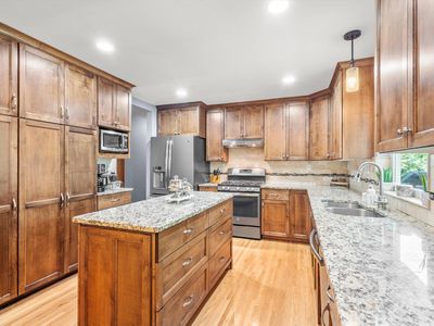 8224 Morris Rd