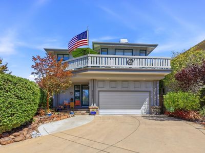 2102 Harborview Ct