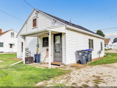 124 W Cecil St