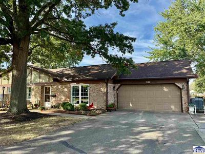 527 Francis Avenue Ct