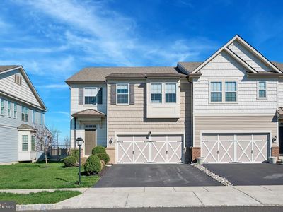 405 Sanctuary Ct