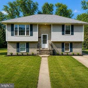 423 Palmer St