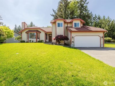 9569 Saint Johns Place NE