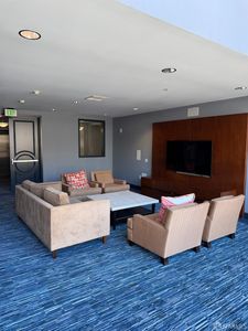 423 7th St Unit 113