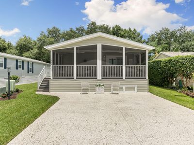1366 Diamond Lake Cir