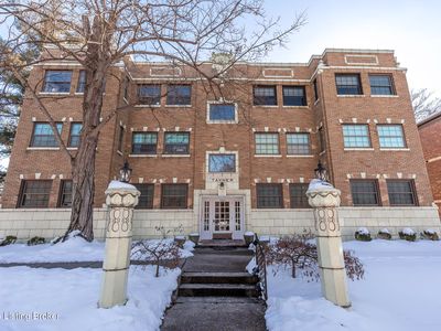 2082 Douglass Blvd APT 12