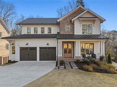 2849 Parkridge Dr NE