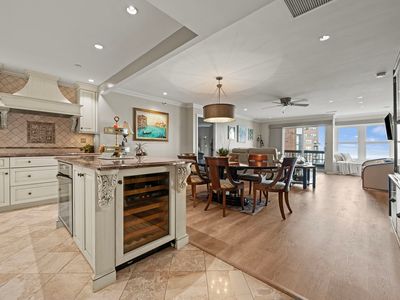 1 Seal Harbor Rd APT 700