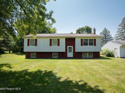 1042 County Route 22