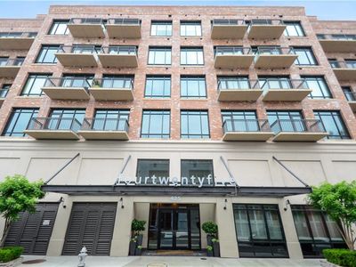 425 Notre Dame St APT 201