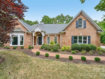 5609 Camilla Dr