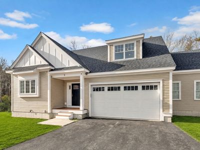 8 Weber Farm Rd #8