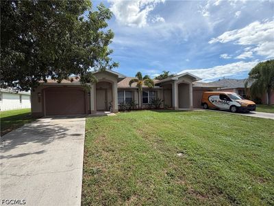 Property at 912-914 SE 14th Pl, Cape Coral, FL