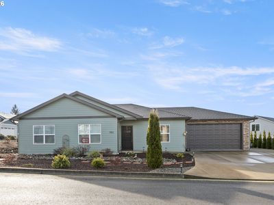 582 Fairway Estates Dr