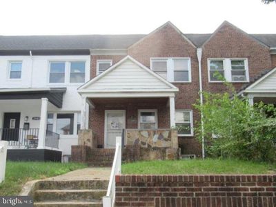 2505 Loyola Southway