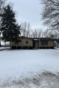 5303 E Oakwood Dr
