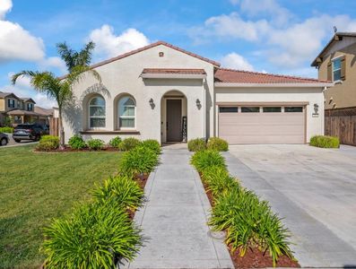353 Michael Cox Ln