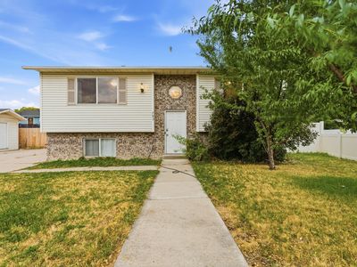 783 Linden Ct