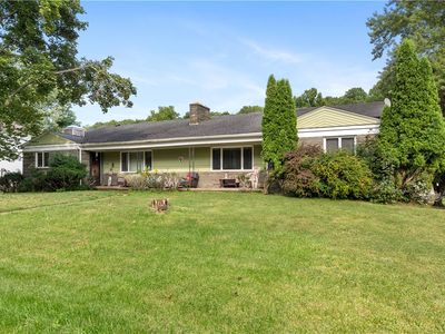 138 Woodside Dr