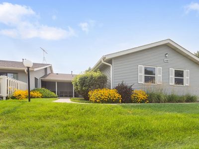 Property at 508 Waters Edge Dr APT D, McHenry, IL