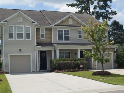121 Wild Holly Dr