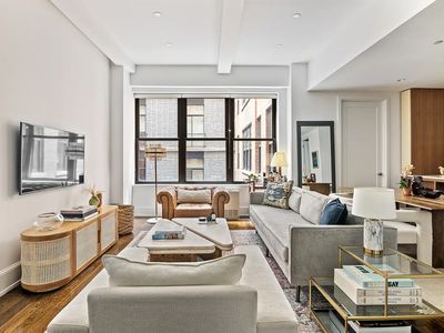 260 Park Ave S APT 6I