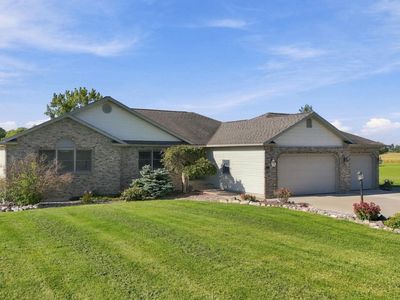 2551 E Metz Rd